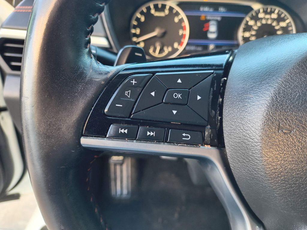 2019 Nissan Altima Image 15