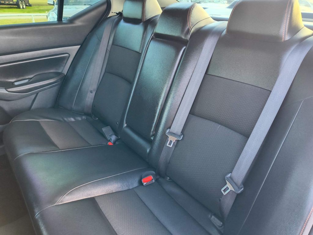 2019 Nissan Altima Image 25