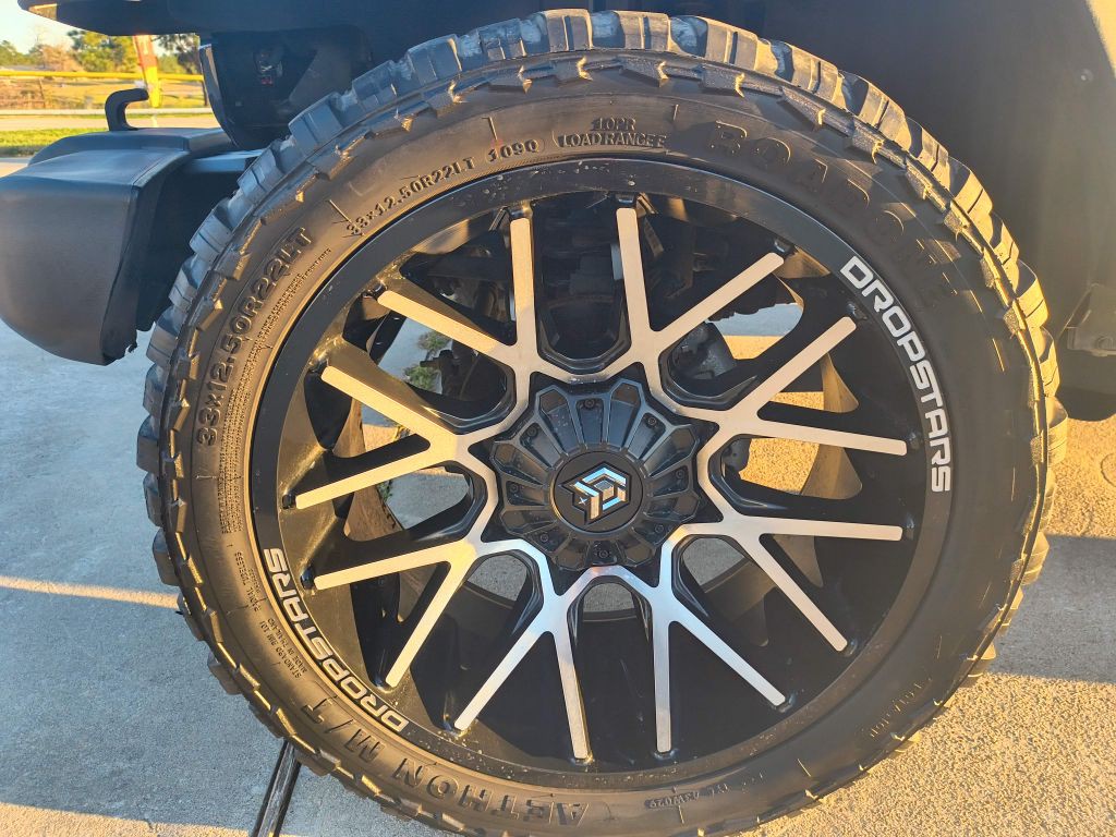 2017 Jeep Wrangler Image 9