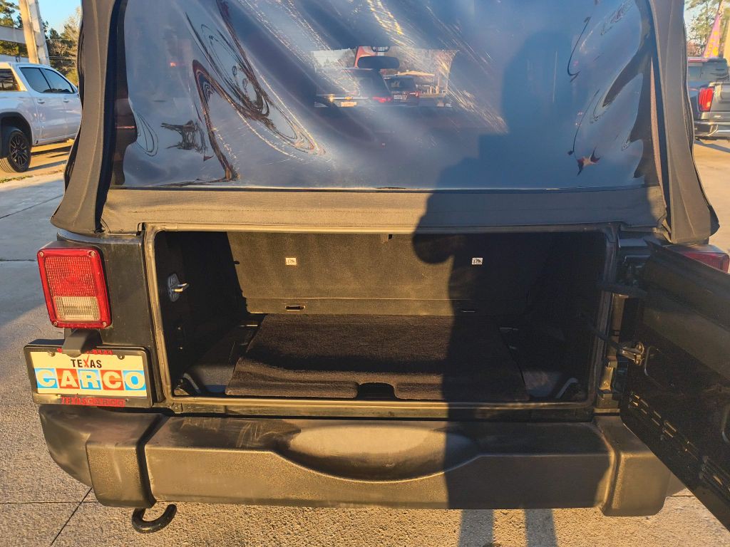 2017 Jeep Wrangler Image 23