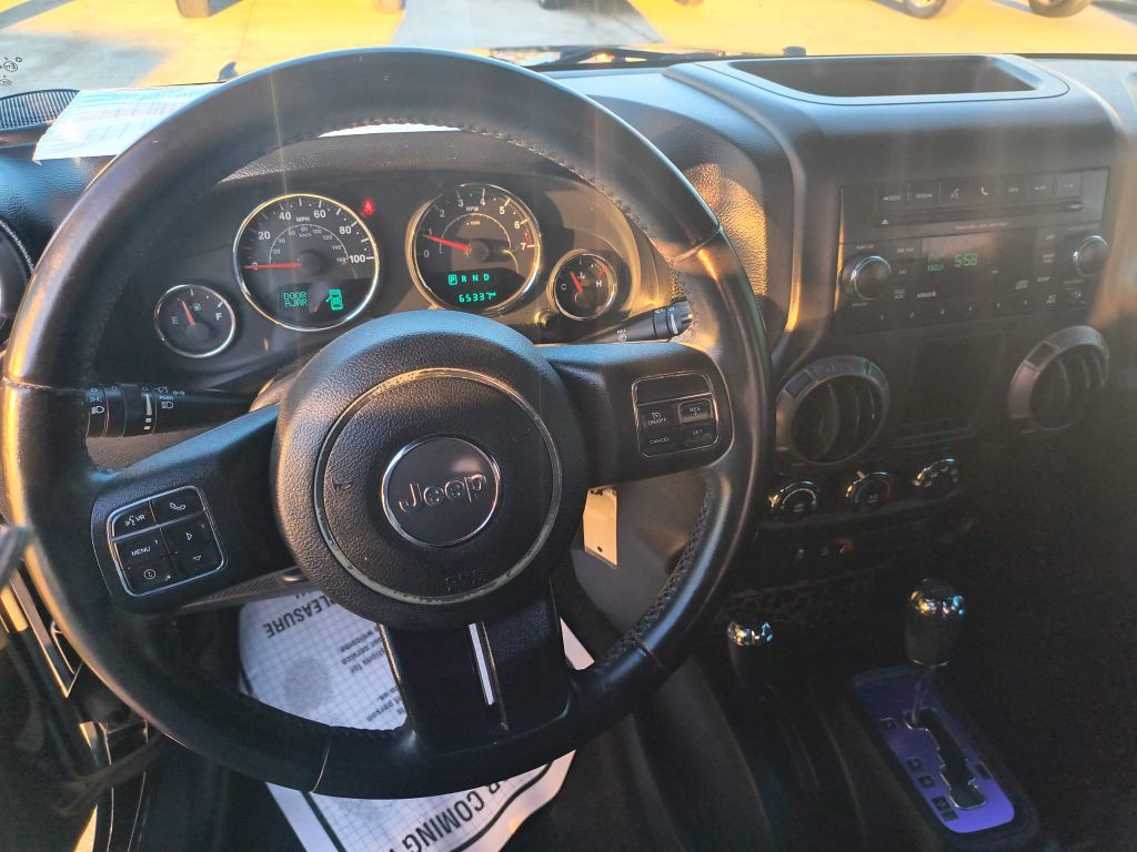 2017 Jeep Wrangler Image 14