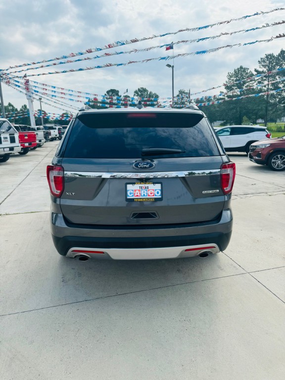 2016 Ford Explorer Image 3