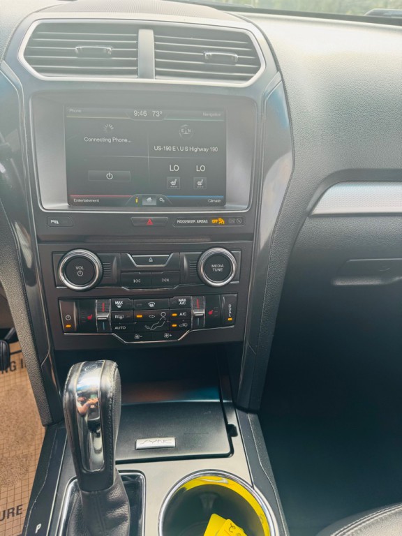 2016 Ford Explorer Image 5