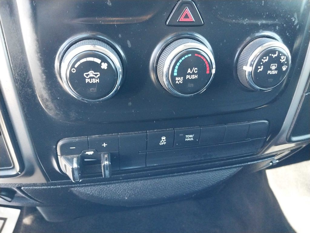 2016 RAM 2500 Image 23