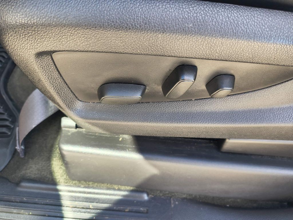 2015 Chevrolet Silverado 1500 Image 14