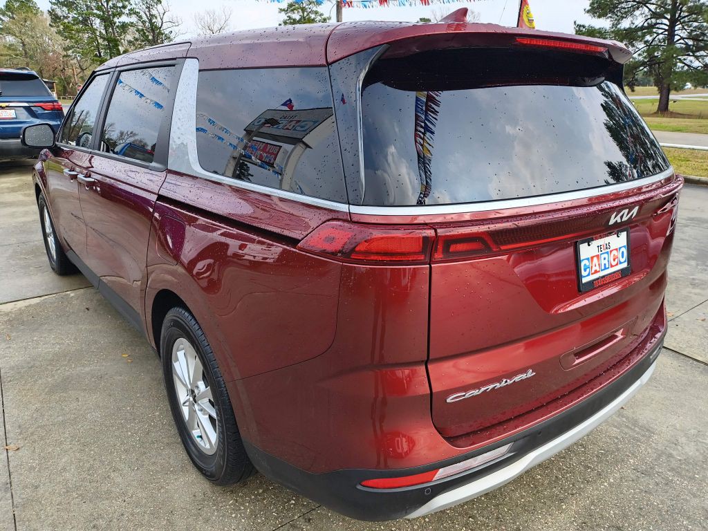 2022 Kia Carnival Image 3