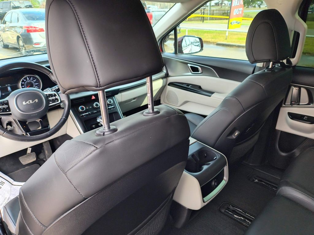 2022 Kia Carnival Image 24