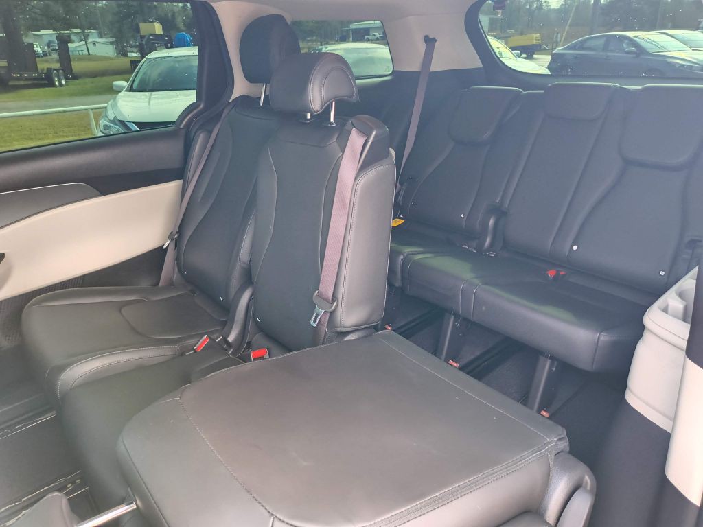 2022 Kia Carnival Image 26