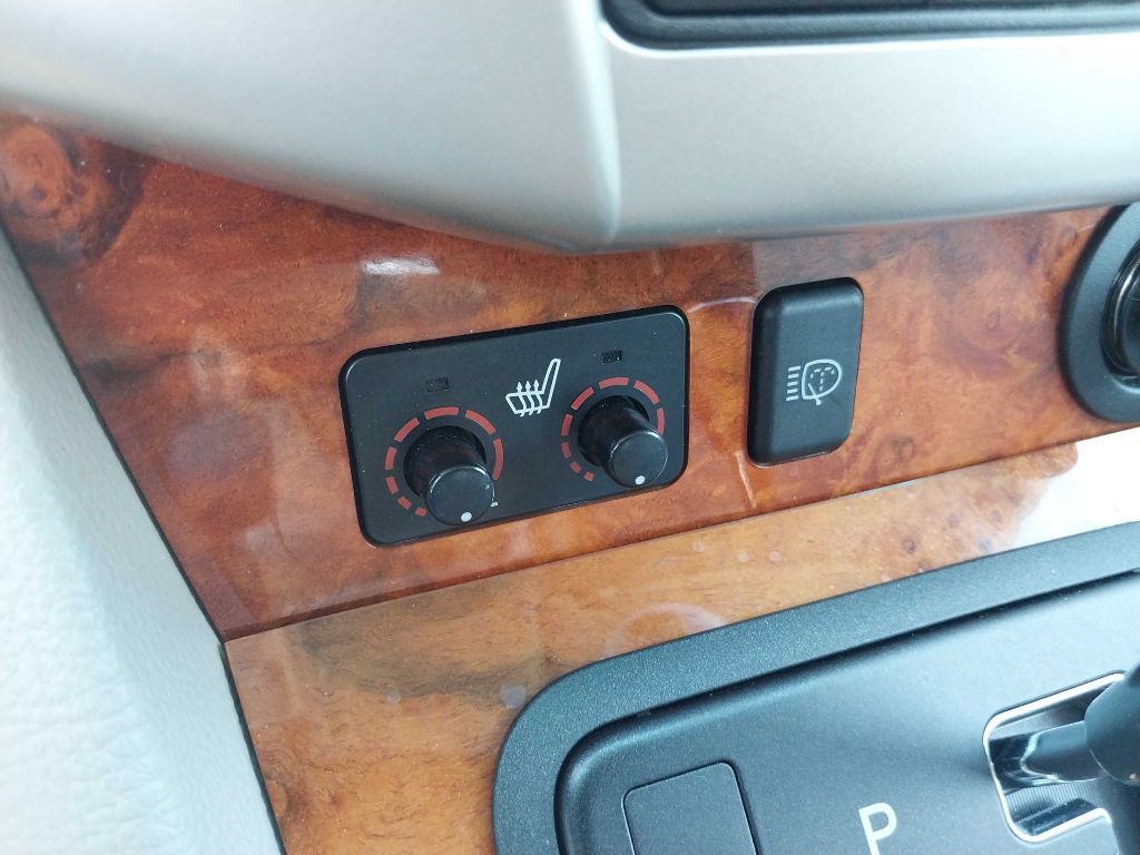 2009 Lexus RX Image 17