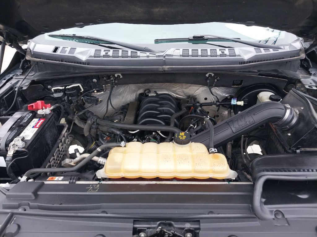 2015 Ford F-150 Image 19