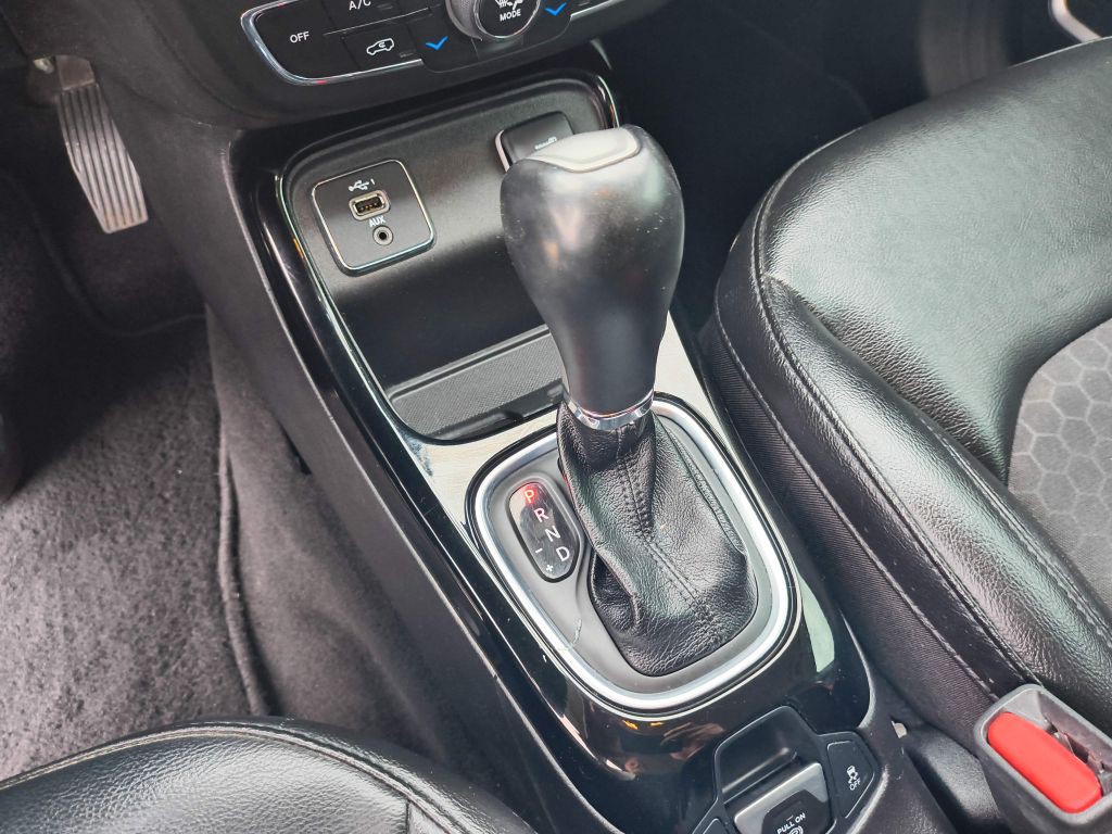 2019 Jeep Compass Image 19