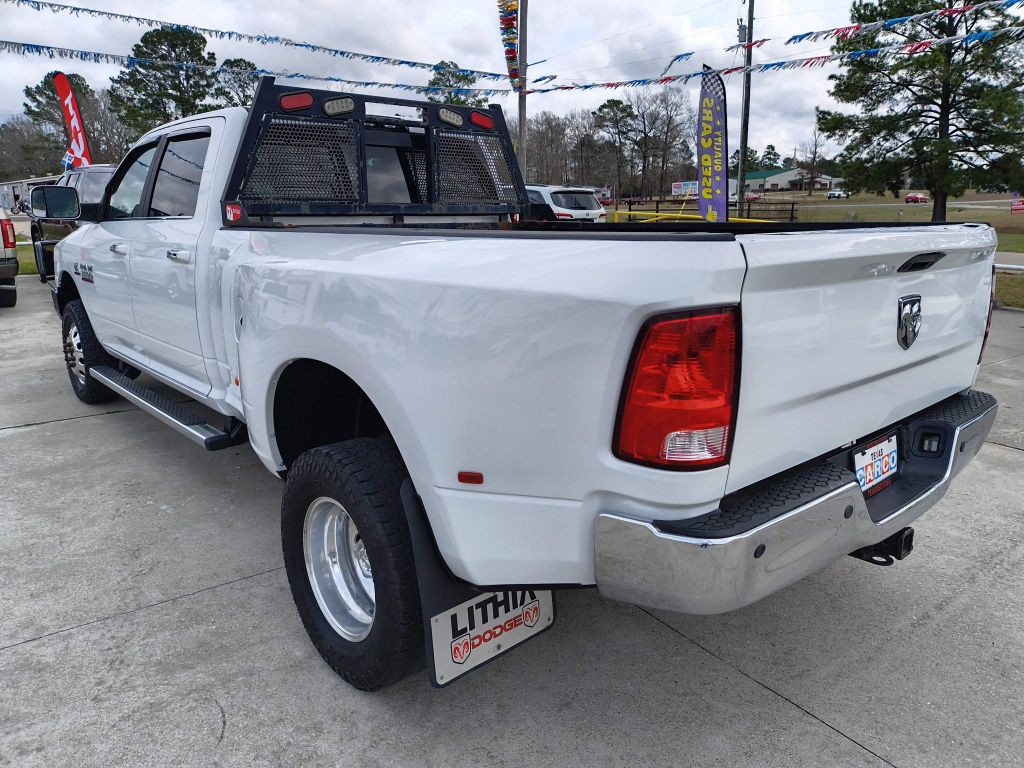 2018 RAM 3500 Image 3