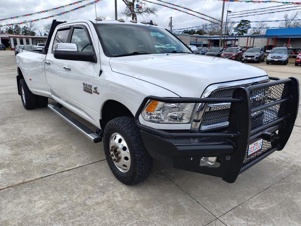 2018 RAM 3500 Image 8