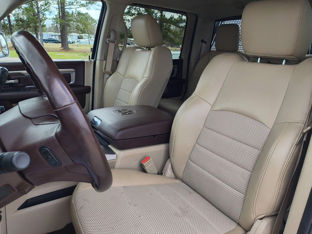 2018 RAM 3500 Image 18