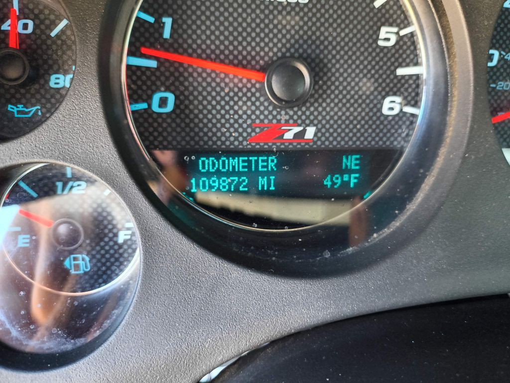 2012 Chevrolet Avalanche Image 17