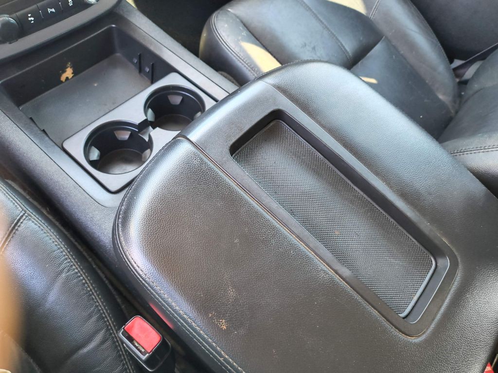 2012 Chevrolet Avalanche Image 20