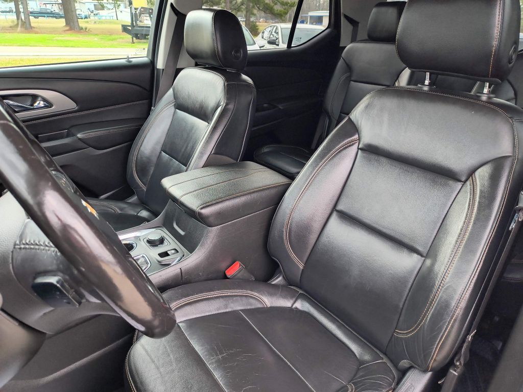 2019 Chevrolet Traverse Image 14
