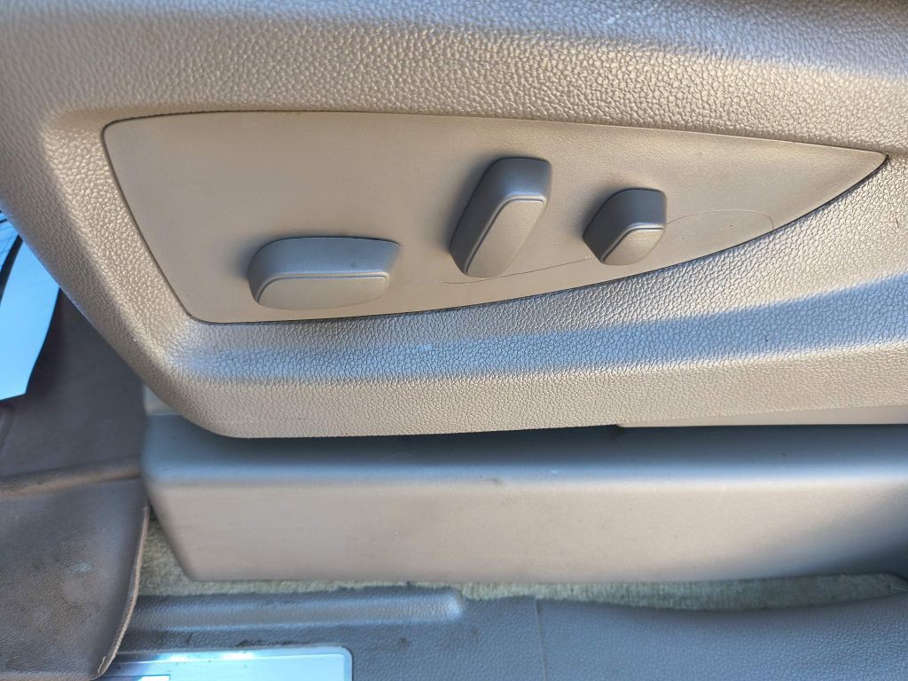 2015 Chevrolet Tahoe Image 13