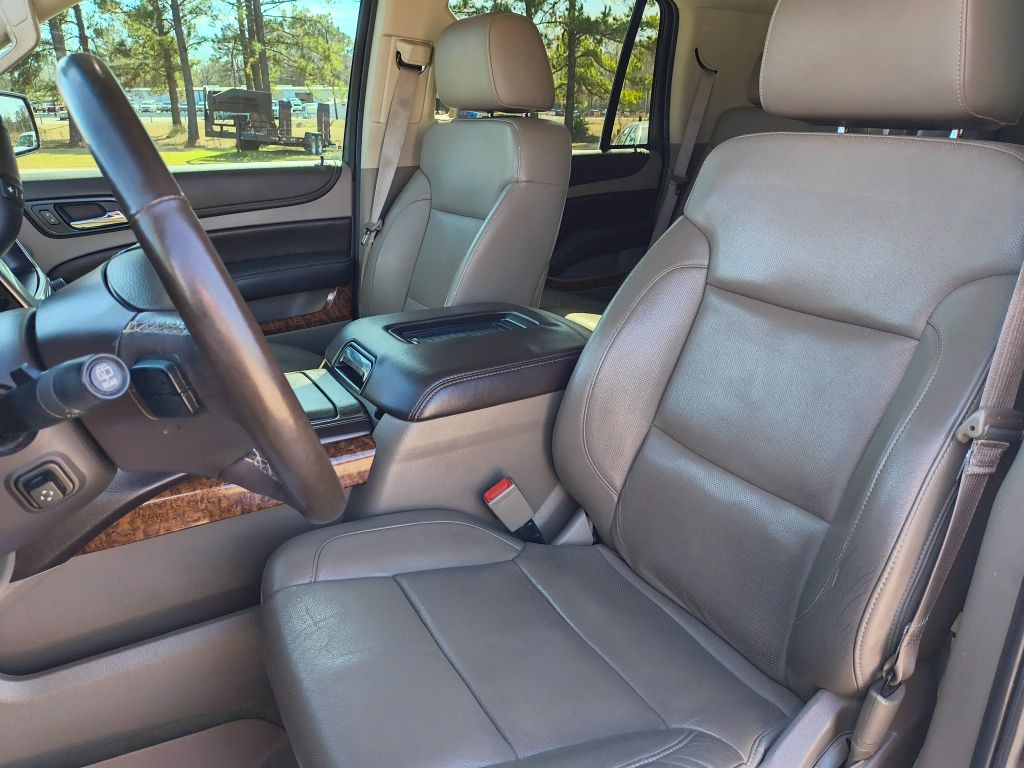 2015 Chevrolet Tahoe Image 14