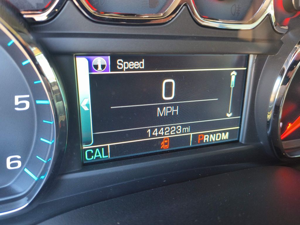 2015 Chevrolet Tahoe Image 18