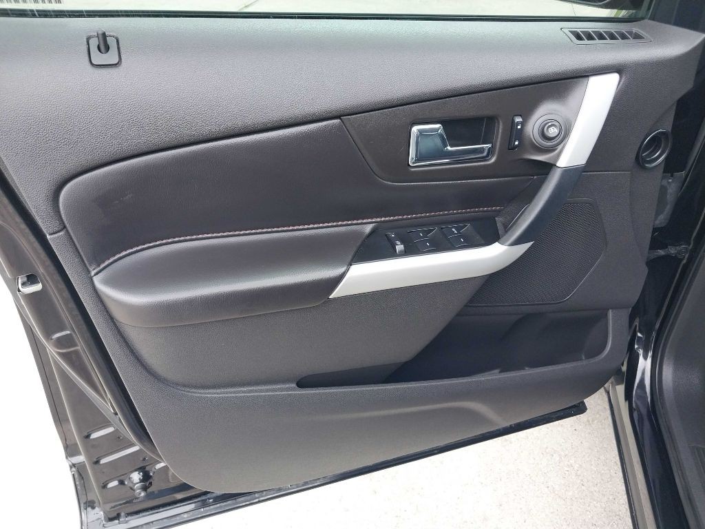 2014 Ford Edge Image 10