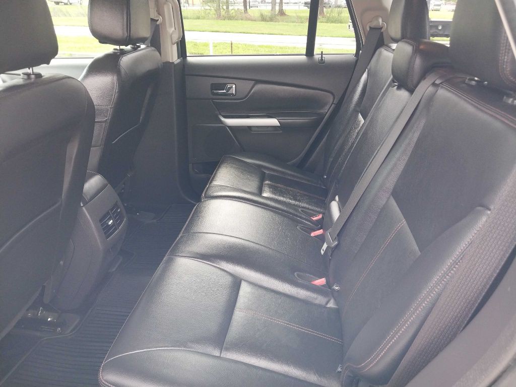 2014 Ford Edge Image 22