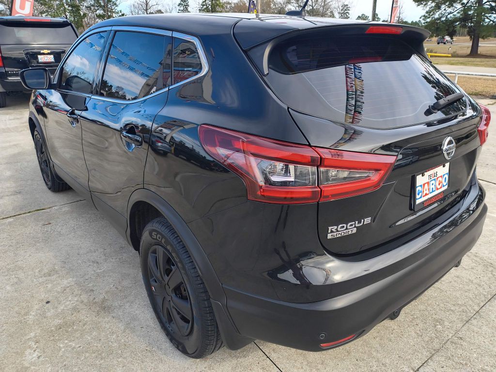 2020 Nissan Rogue Image 3