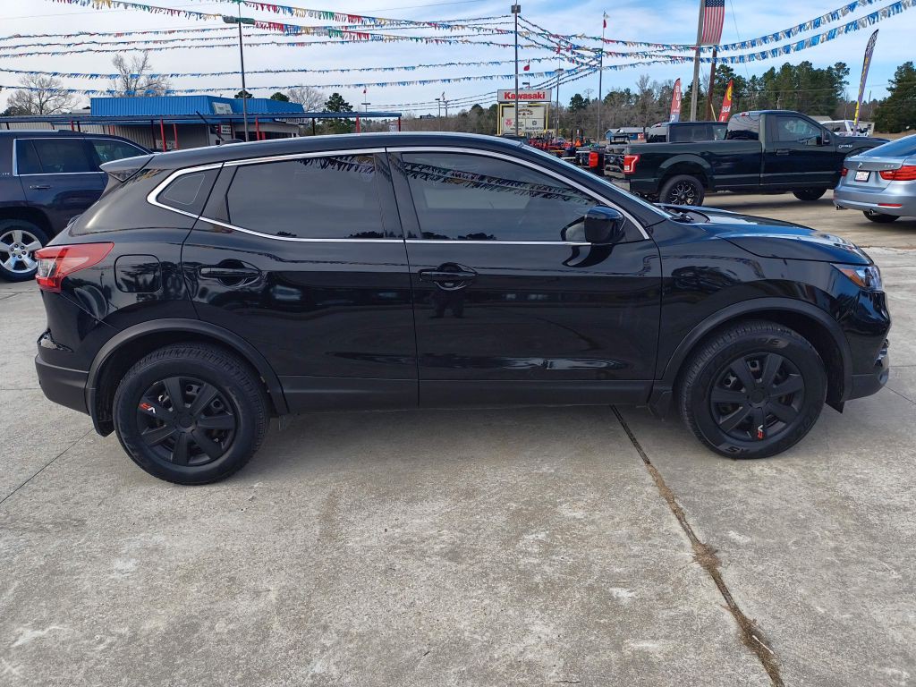 2020 Nissan Rogue Image 6