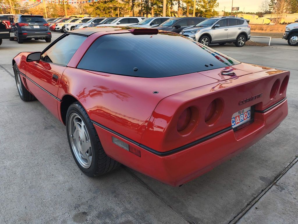 1989 Chevrolet Corvette Image 3