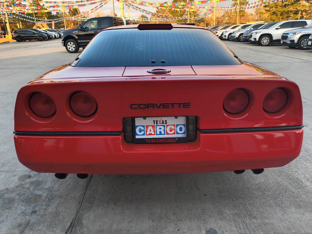 1989 Chevrolet Corvette Image 4