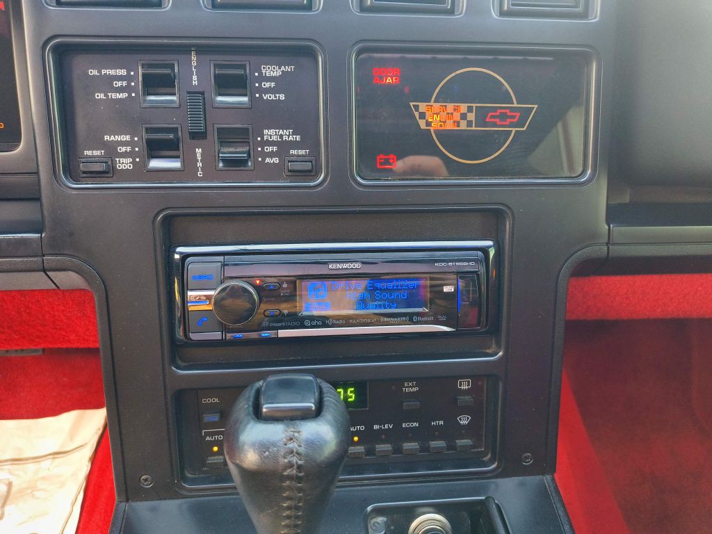 1989 Chevrolet Corvette Image 20