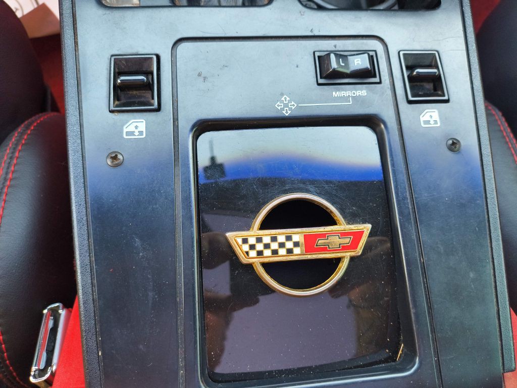 1989 Chevrolet Corvette Image 22