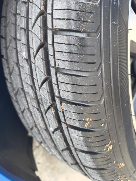 2021 Nissan Versa Image 10