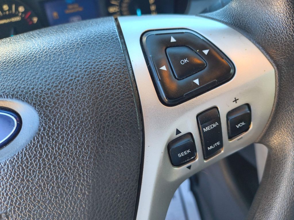 2013 Ford Edge Image 16