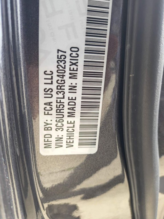 2024 RAM 2500 Image 33