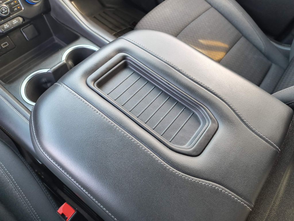 2023 Chevrolet Tahoe Image 23