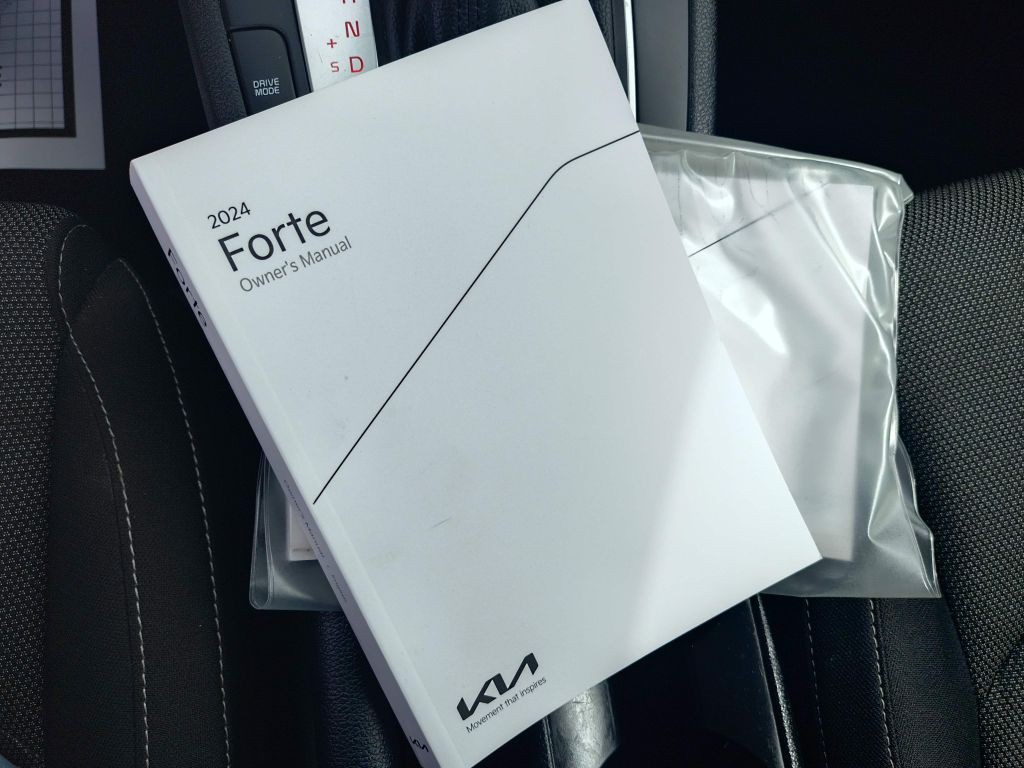 2024 Kia Forte Image 25