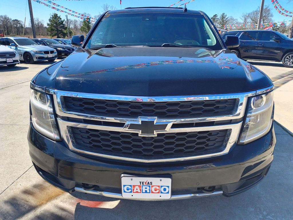 2017 Chevrolet Suburban Image 8
