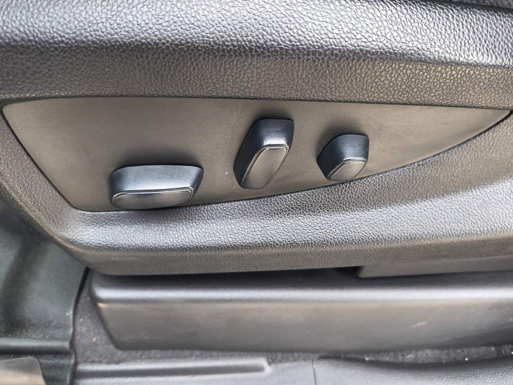 2018 Chevrolet Silverado 1500 Image 13