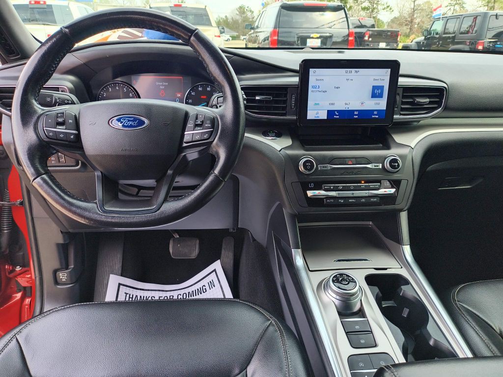 2020 Ford Explorer Image 14