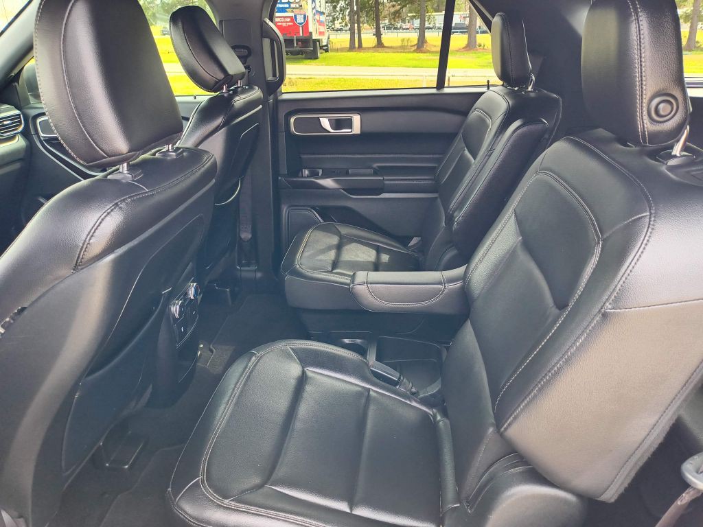 2020 Ford Explorer Image 21
