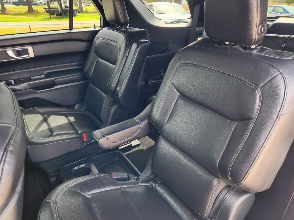2020 Ford Explorer Image 22