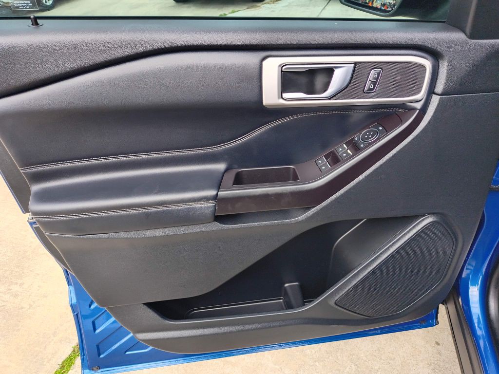 2020 Ford Explorer Image 11