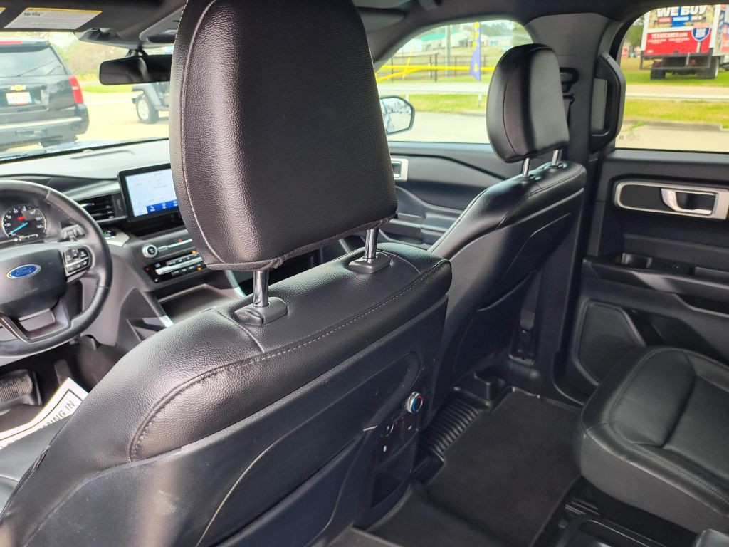 2020 Ford Explorer Image 23