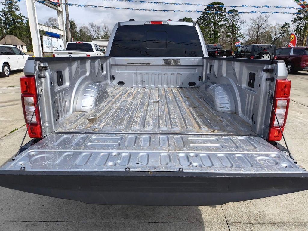 2022 Ford F-350 Image 5