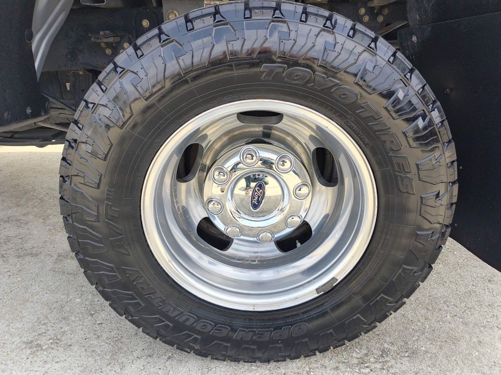 2022 Ford F-350 Image 14