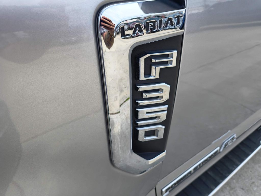 2022 Ford F-350 Image 15