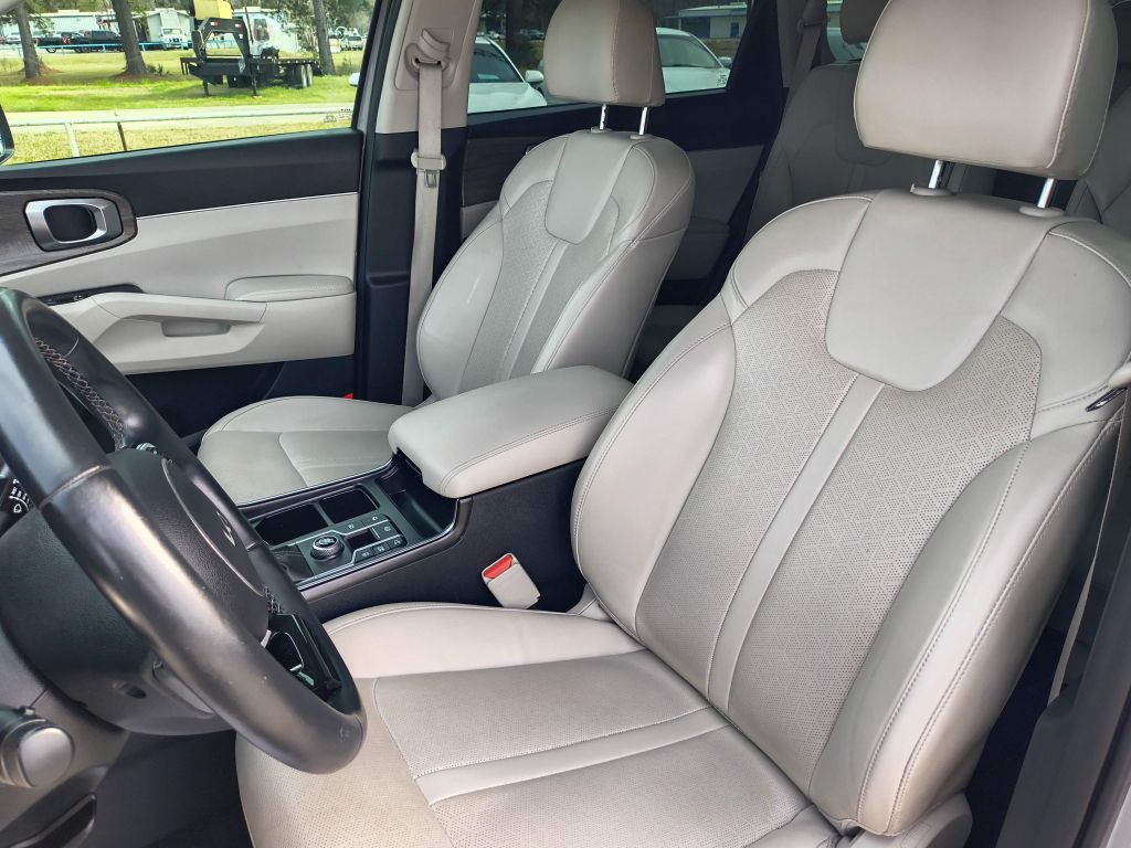 2022 Kia Sorento Image 14