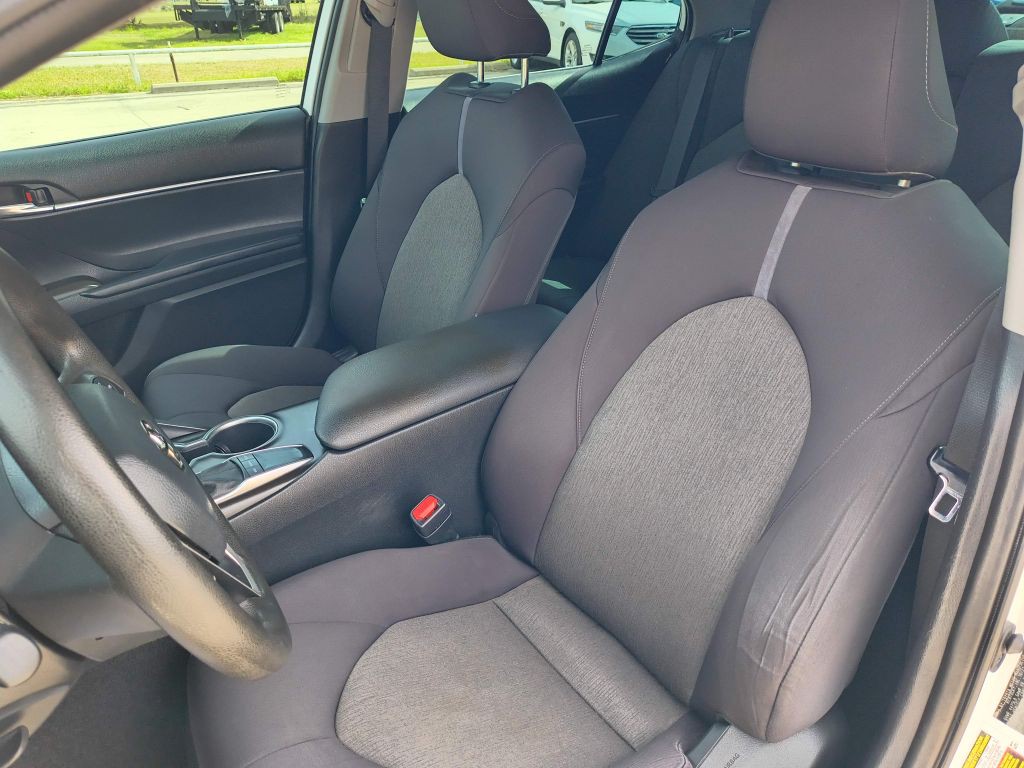 2022 Toyota Camry Image 14