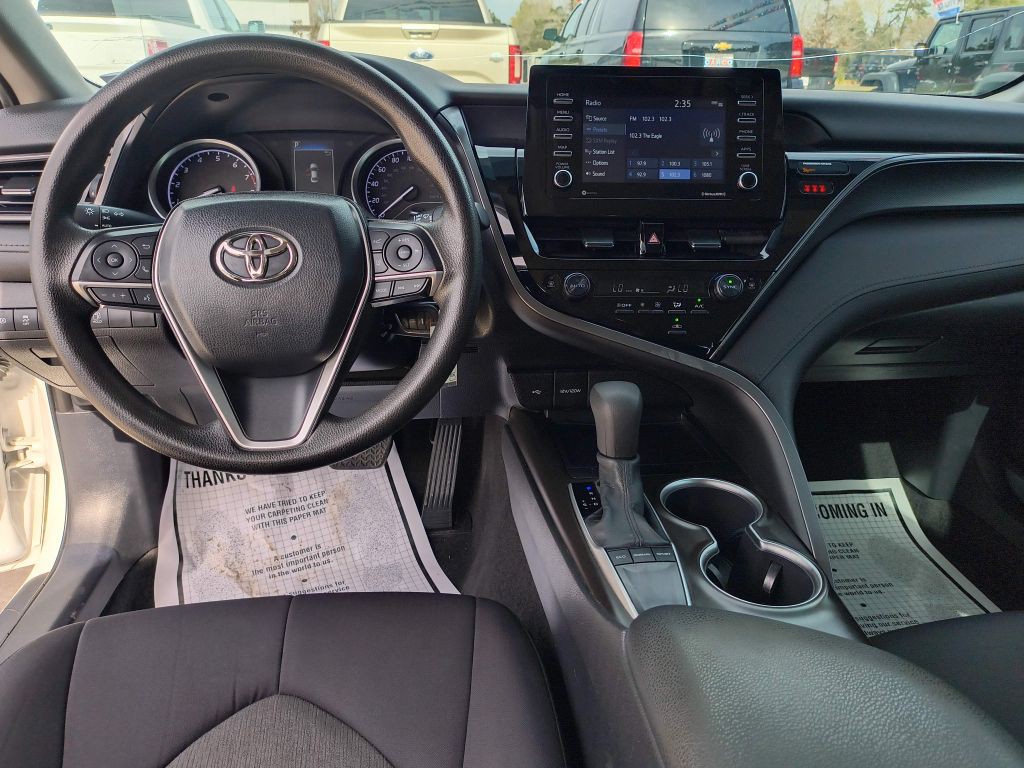 2022 Toyota Camry Image 15